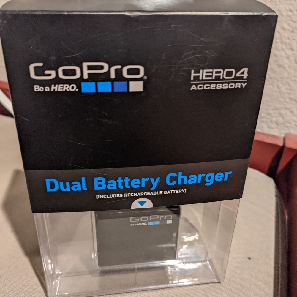 GoPro hero 4 Dual Battery Charger